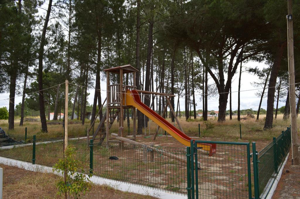 Quinta Da Fonte De Grandola Hostal Exterior foto